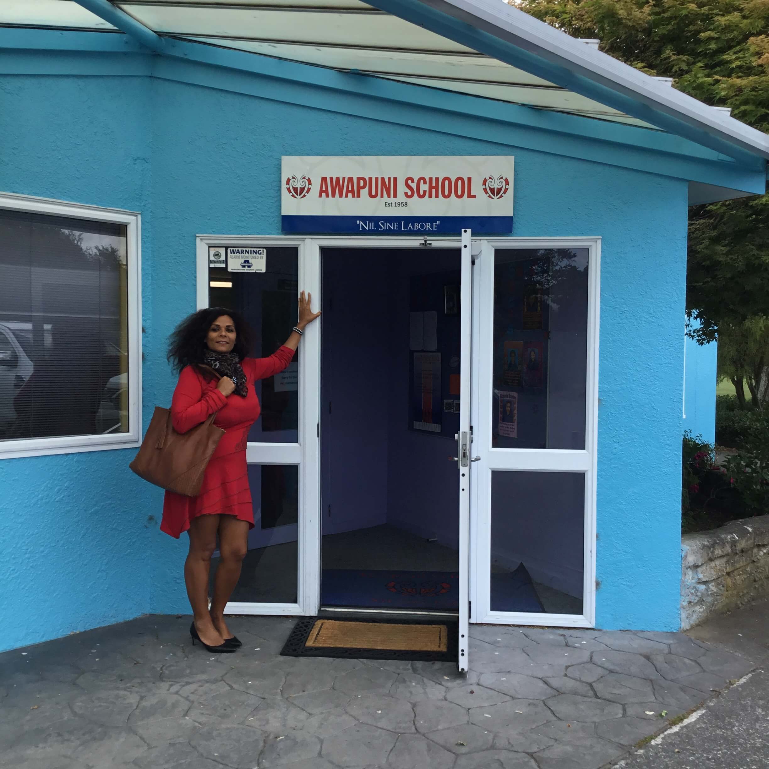 Awapuni school